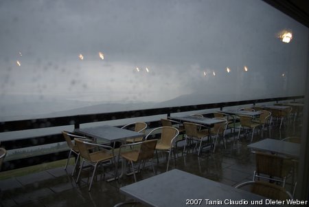 Aussicht vom Hotel am Chasseral über den "Lac de Neuchâtel"