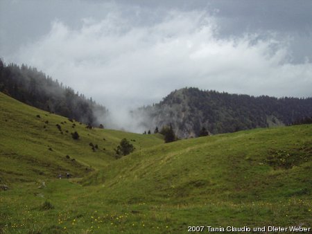 Aufstieg zum Chasseral, Blick zurück auf den "Combe Grède"