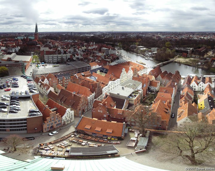 Panorama der Aussicht von St. Petri in Lübeck nach Südwesten